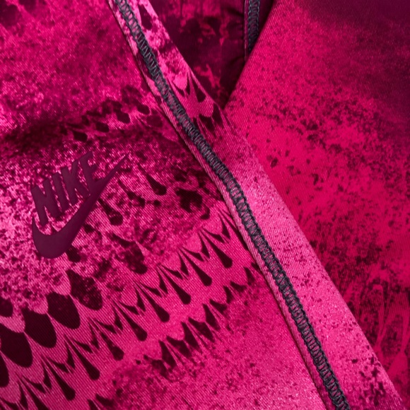 Nike Dri-Fit Pink and Gray Patterned Leggings M - Picture 4 of 7